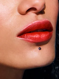 Rouje Les Rouges À Lèvres></noscript>Le Rouge Nathalie