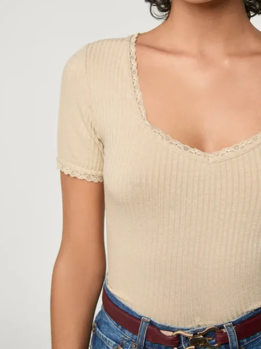 Rouje Tops>Top GIUIA Crème