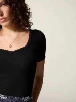 Rouje Tops></noscript>Top GIUIA Noir